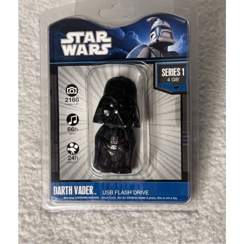 Star Wars Tyme Machines Darth Vader 4GB USB Flash Drive Series 1
